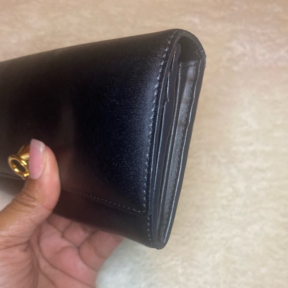 Authentic Fendi Wallet - Picture 5 of 13